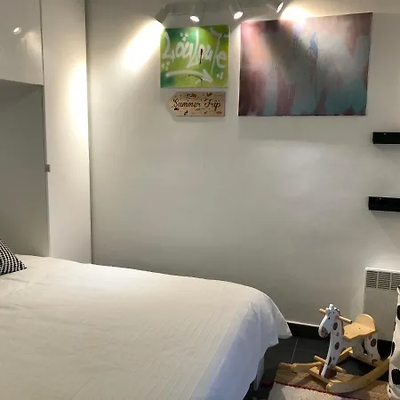 Seawind Apartment